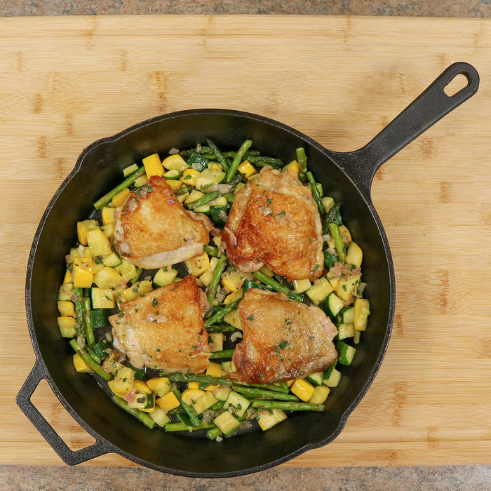 10.5" CAST IRON SKILLET