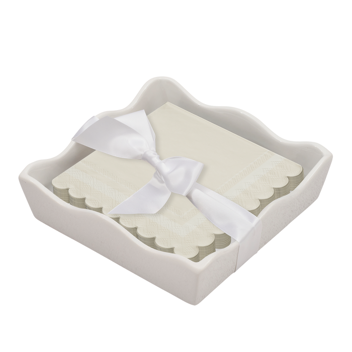 Ceramic / Scalloped Edge Cream