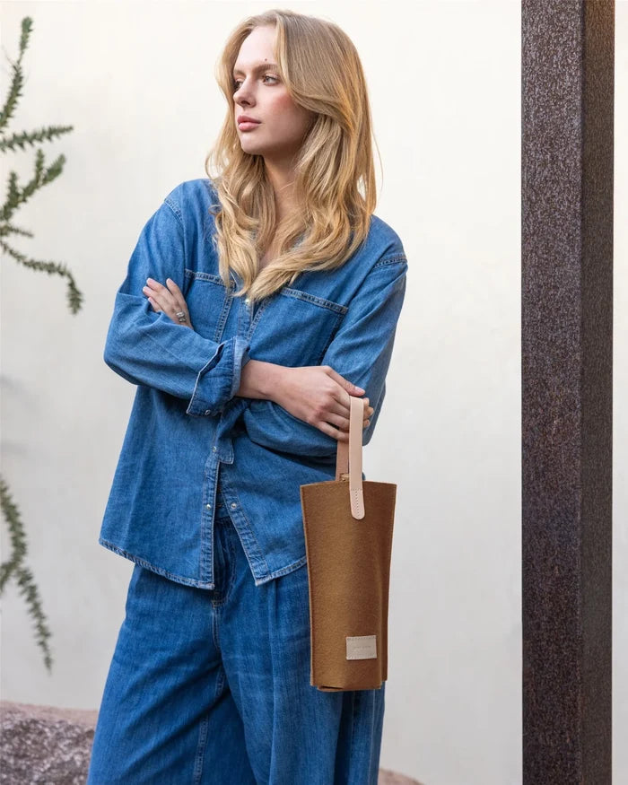 Hana Merino Wool Bottle Bag - Honey Vachetta