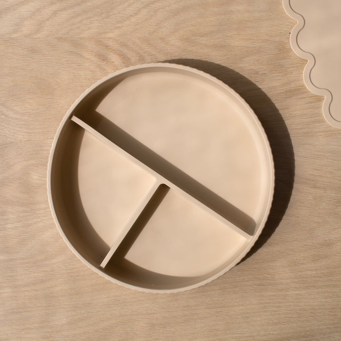 Mabel & Fox - Complete Silicone Tableware Set - Beige (7 Pcs) - Mabel & Fox
