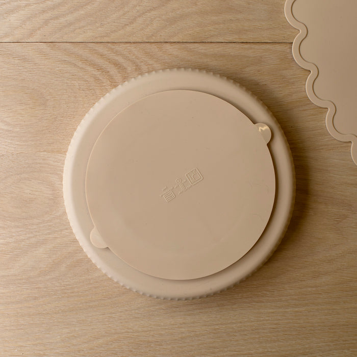 Mabel & Fox - Complete Silicone Tableware Set - Beige (7 Pcs) - Mabel & Fox