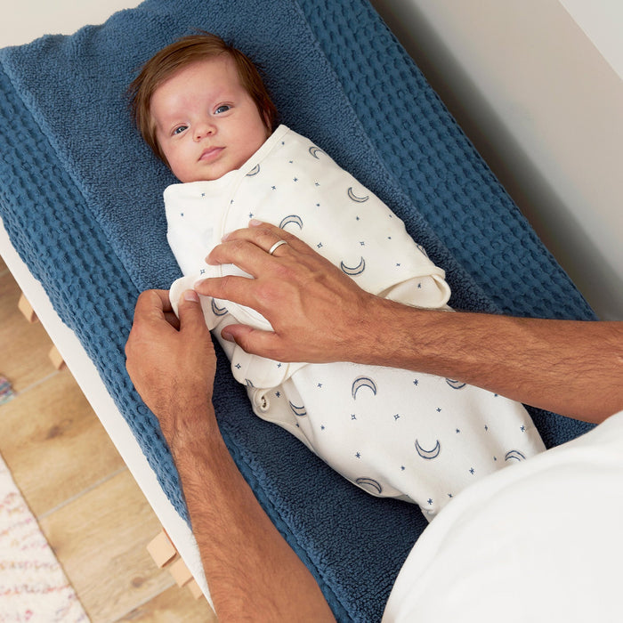 Meyco - Swaddle Wrap - Moon Indigo (0-3) - Mabel & Fox