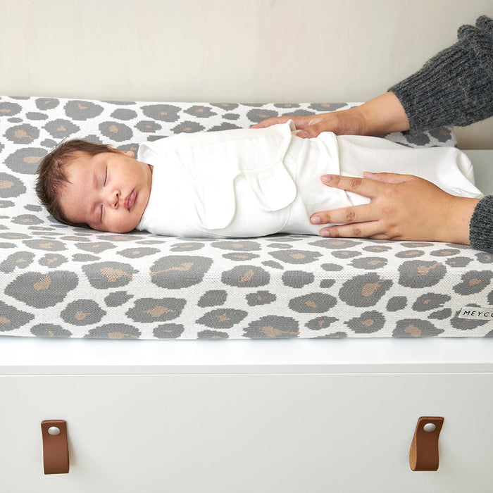 Meyco - Swaddle Wrap - Offwhite (0-3m) - Mabel & Fox