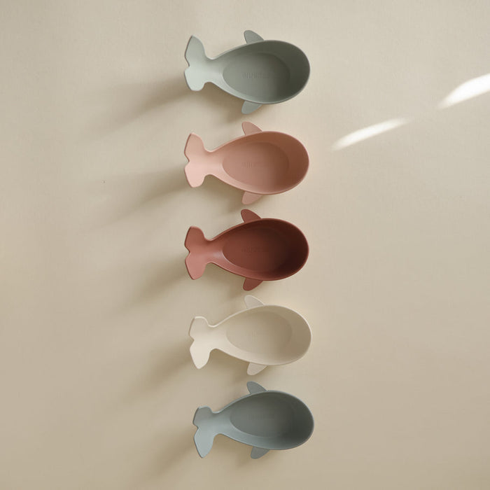 Mushie – Whale Bath Stackers – Original - Mabel & Fox