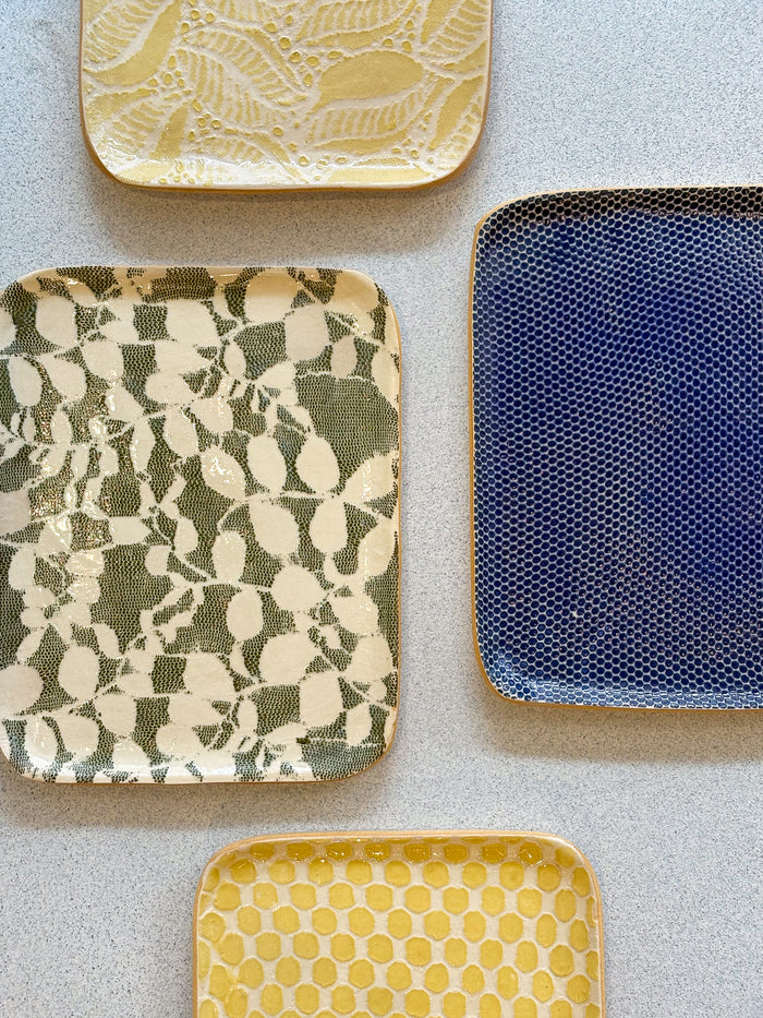 Tidbit Tray - Butter - Dot